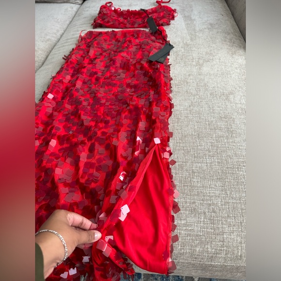 HOUSE OF HARLOW 1960 RED HOT SET: top and skirt - Picture 3 of 5